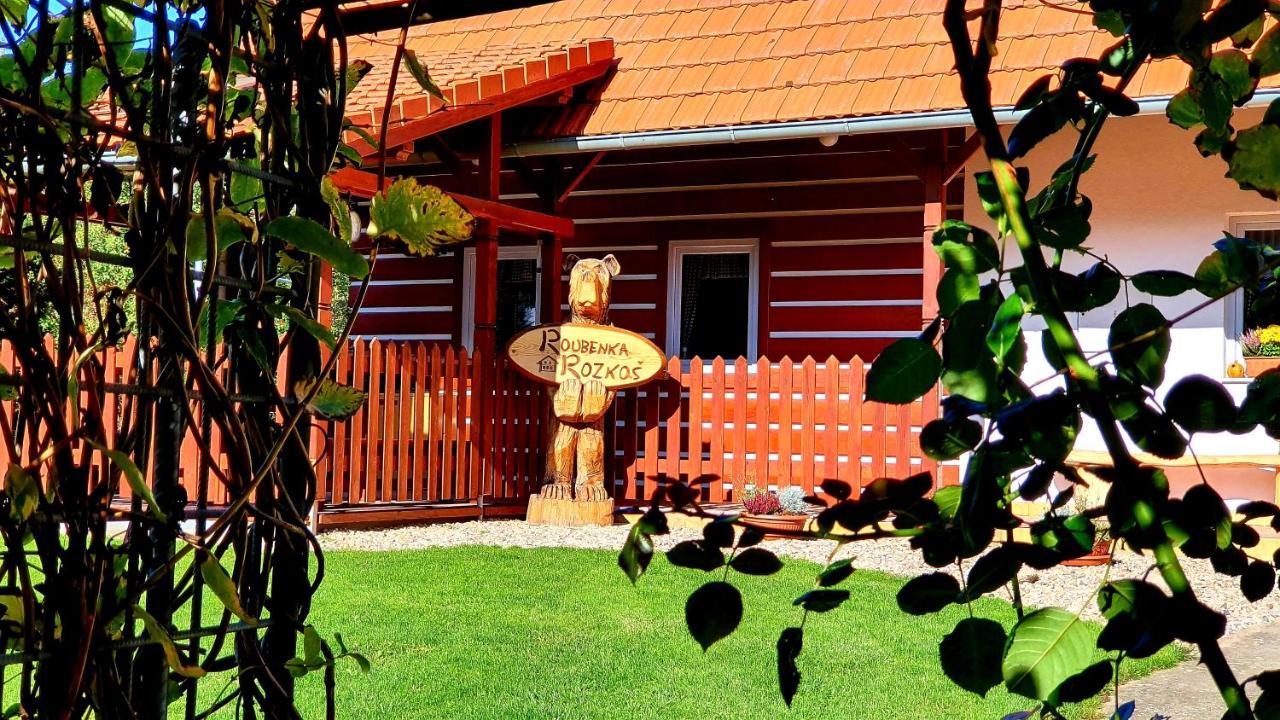 Villa Roubenka Rozkos à Nové Město nad Metují Extérieur photo